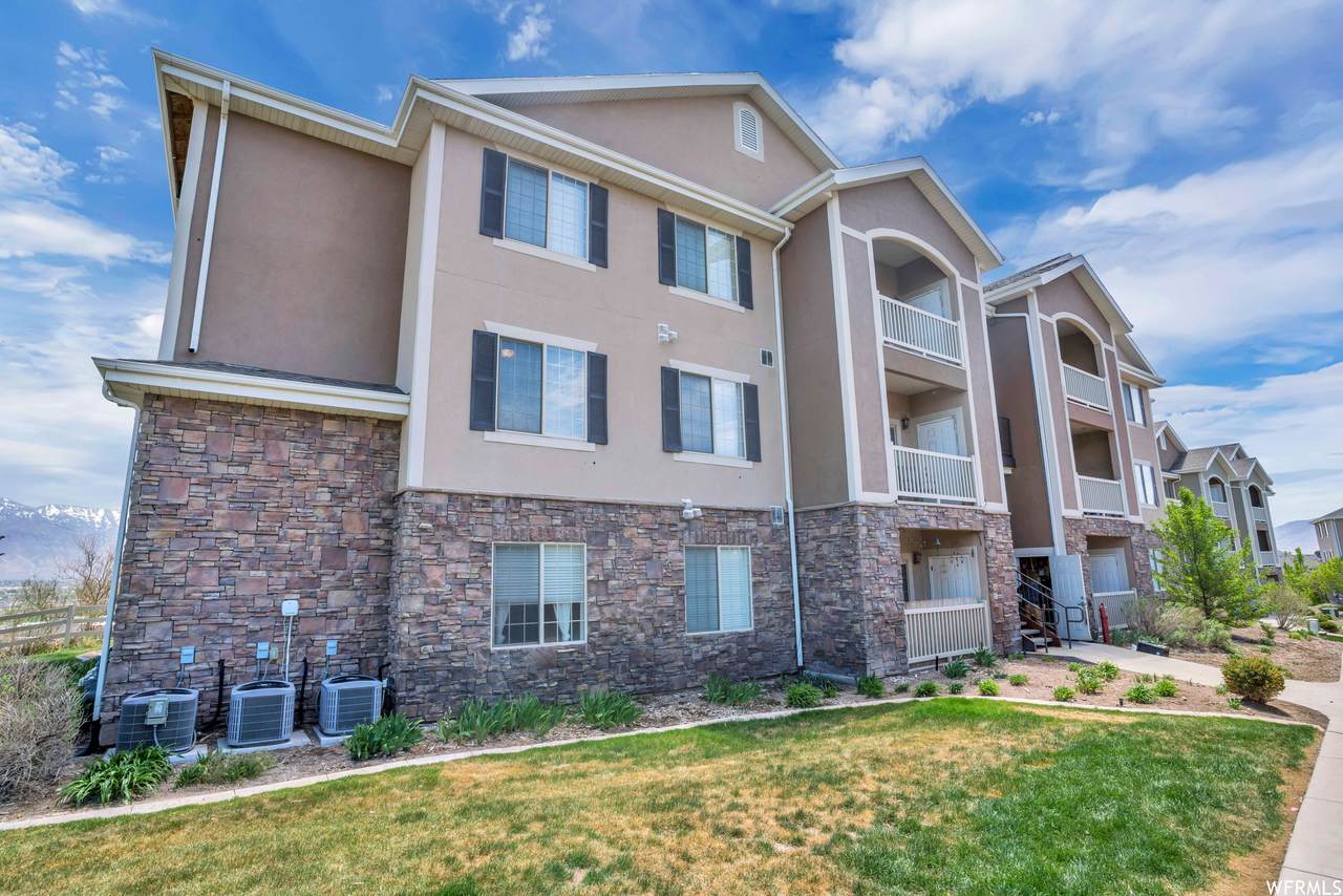 2191 Springtime Dr - Photo 1