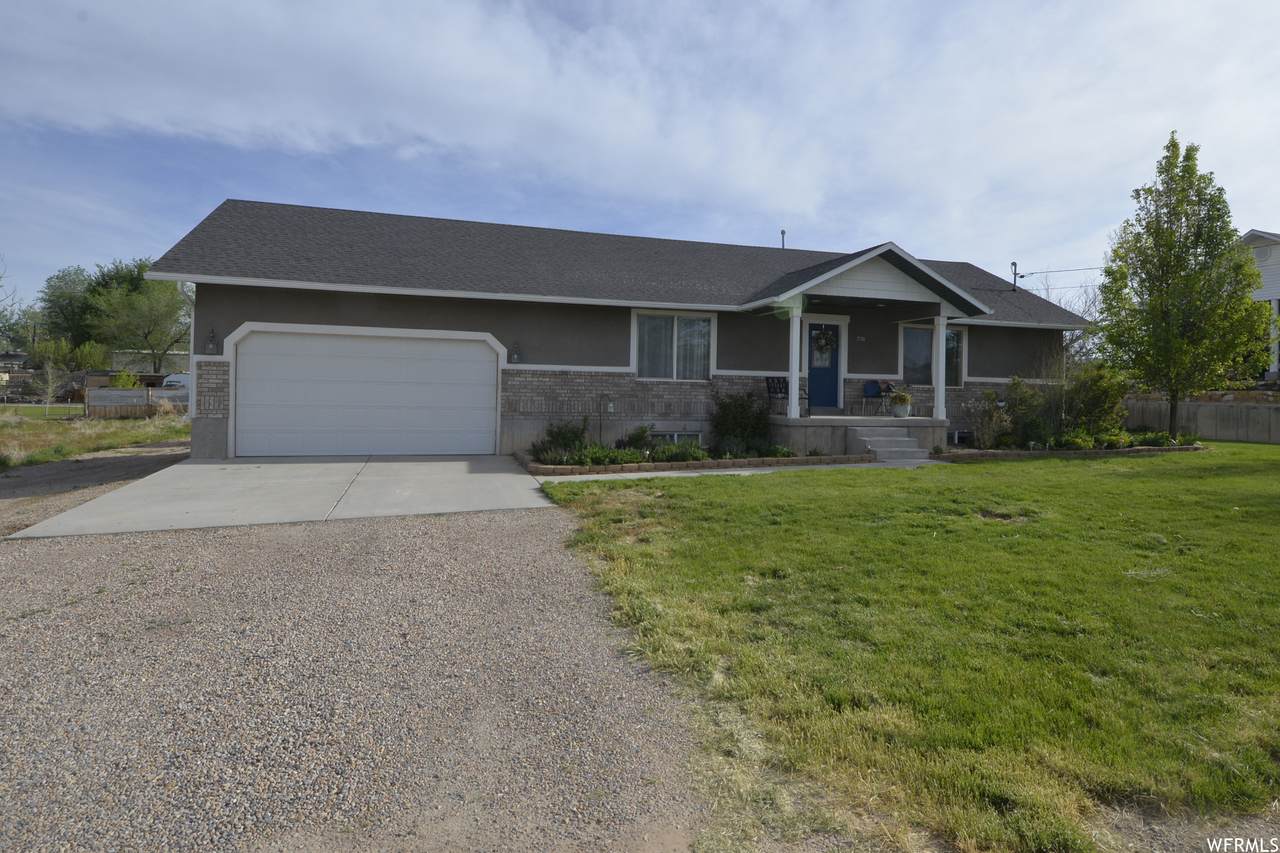 231 200 - Photo 1