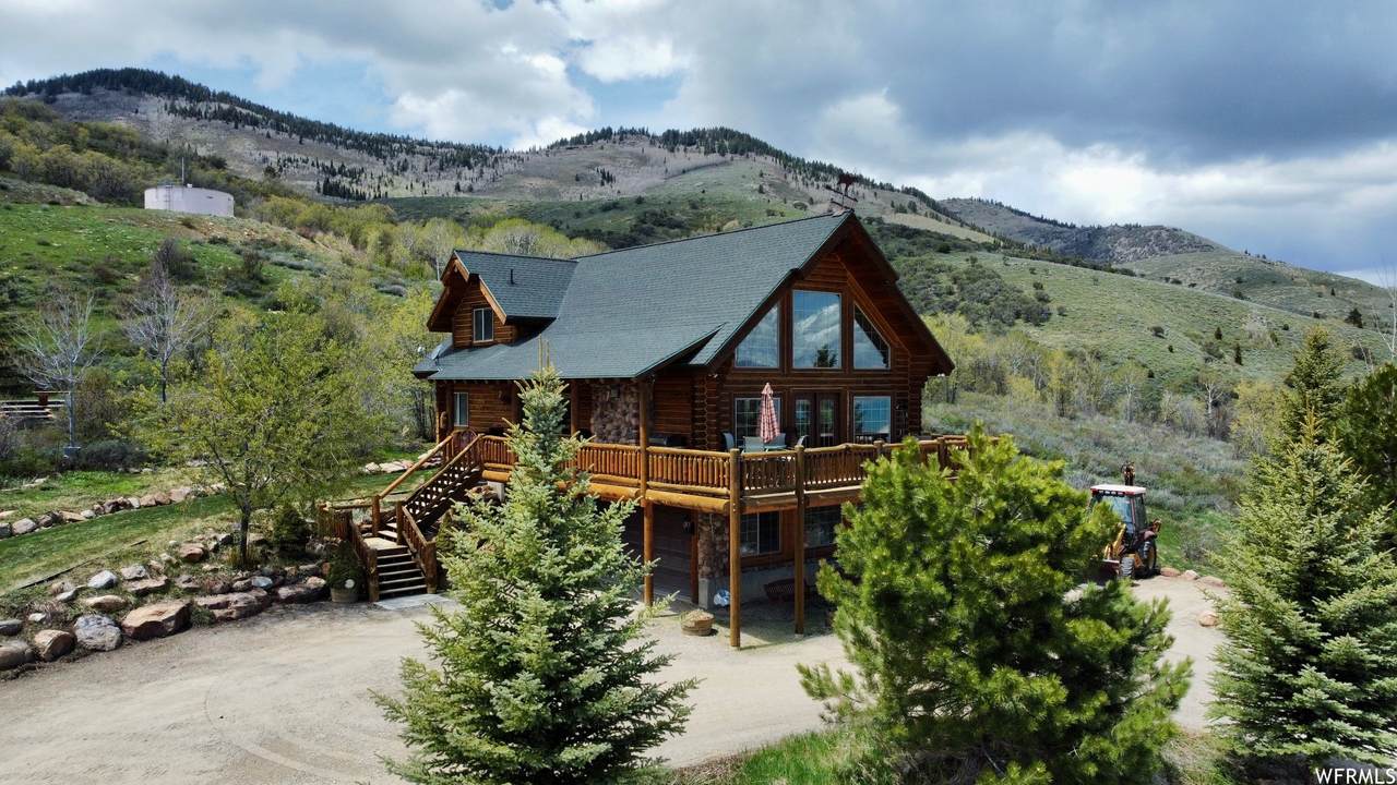 356 Calamity Dr - Photo 1