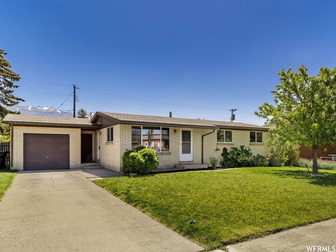 1964 Alder St - Photo 1