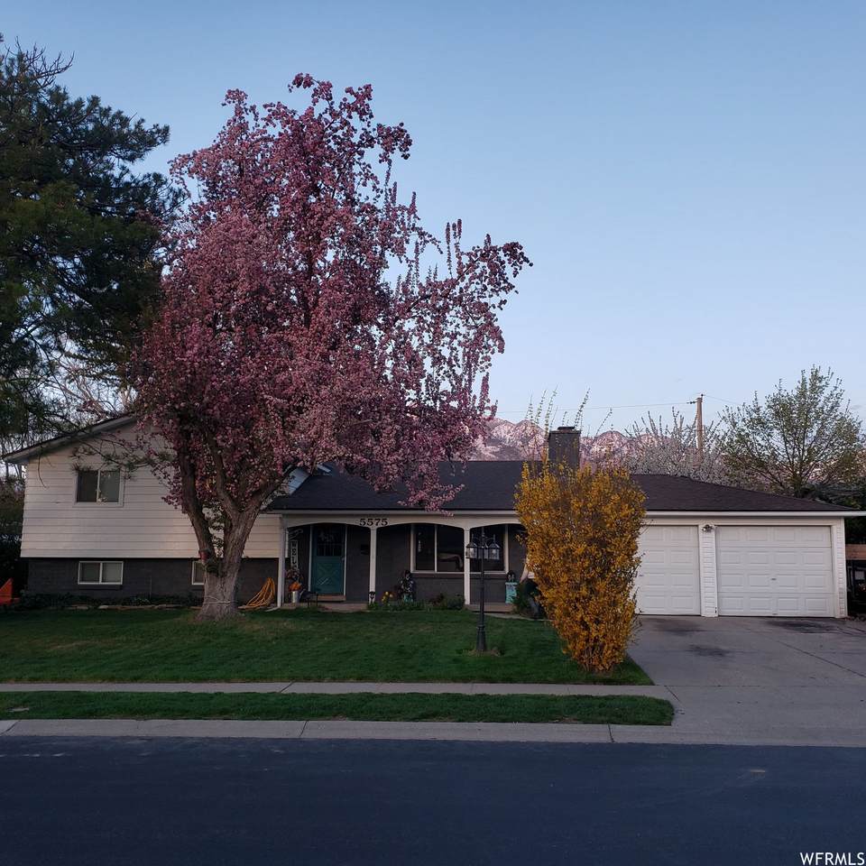 5575 Hunt Rd - Photo 1