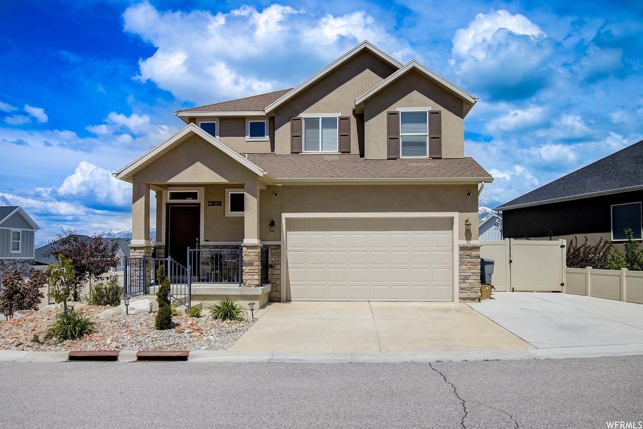 177 Hillcrest Way - Photo 1