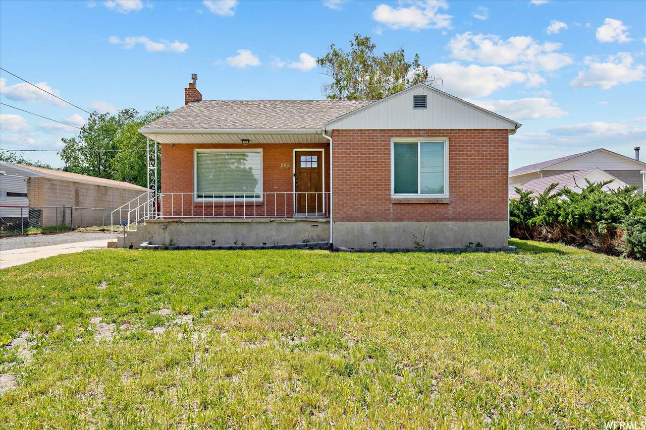 249 Utah Ave - Photo 1