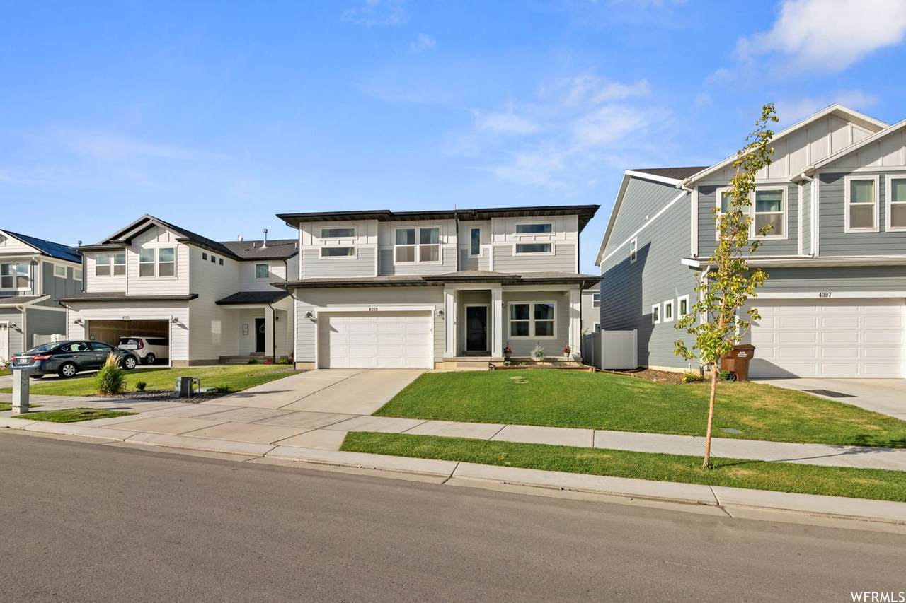 4389 Inverness Ln - Photo 1