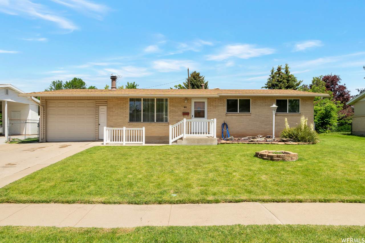 169 Emerald Dr - Photo 1