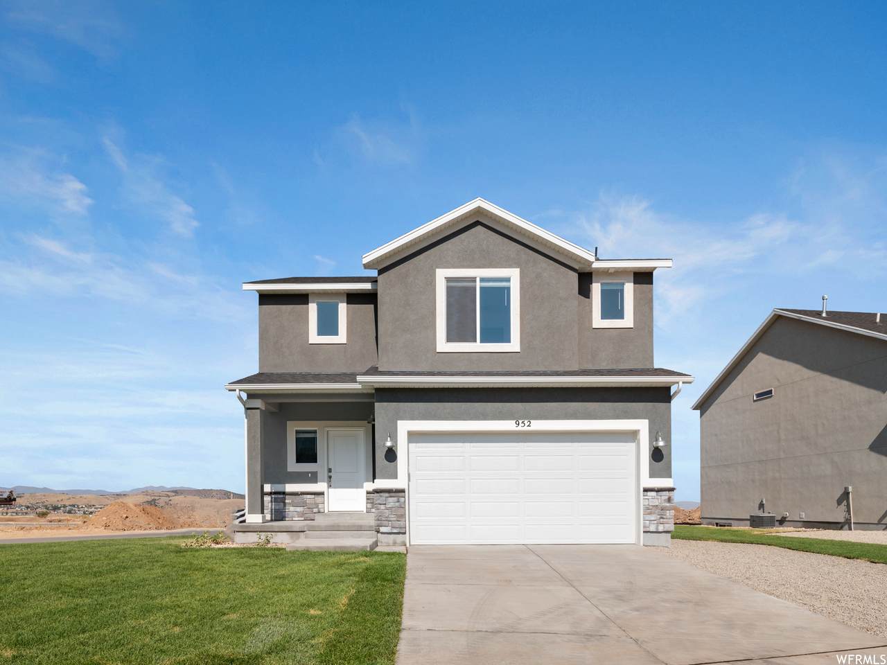 1117 Ballast Ln - Photo 1