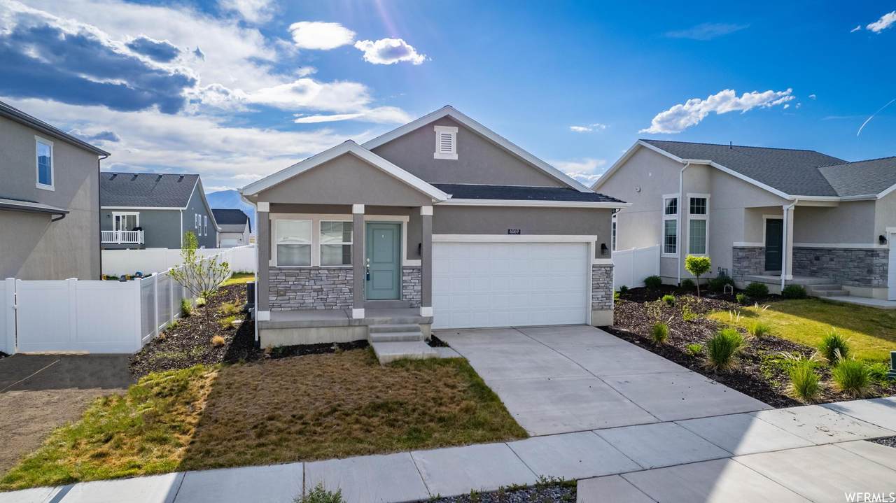 6069 White Rock Rd - Photo 1