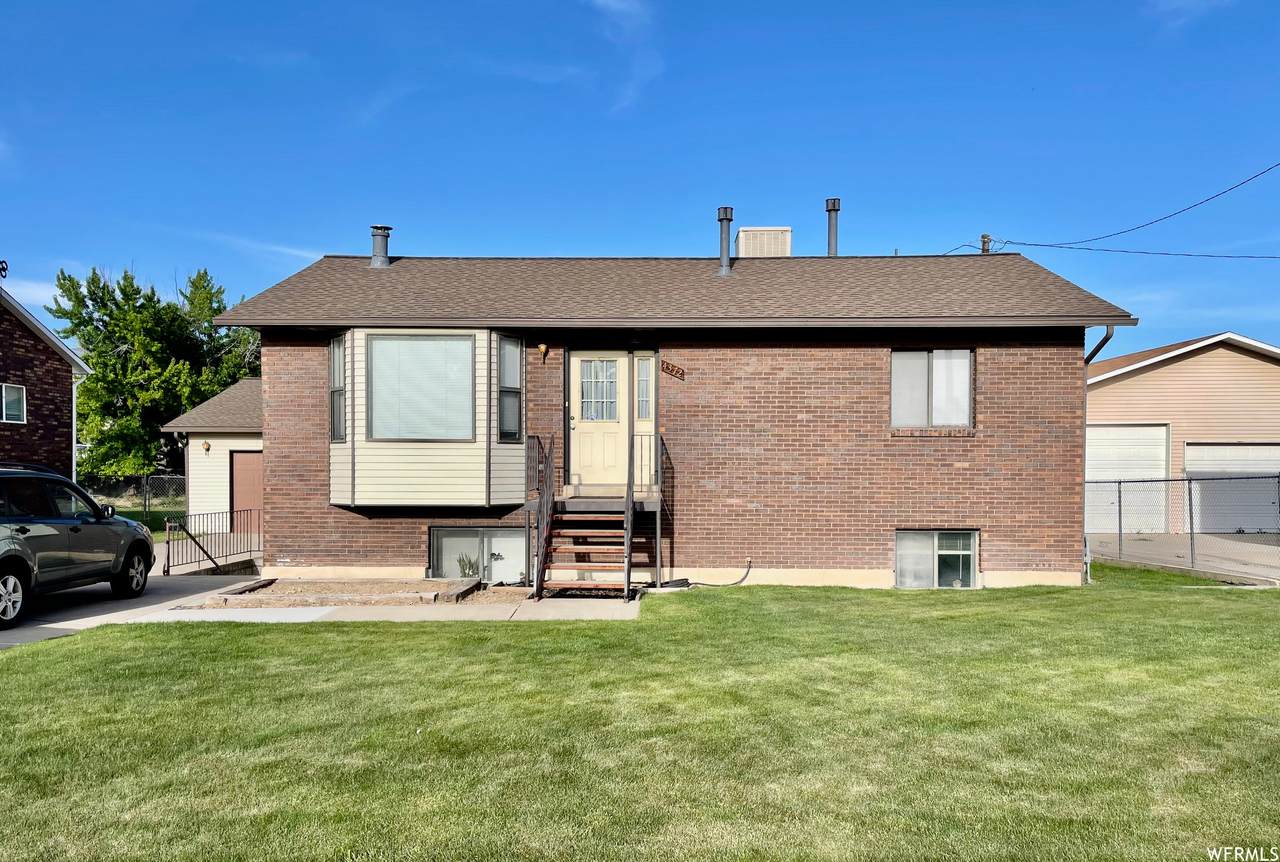 4372 700 - Photo 1