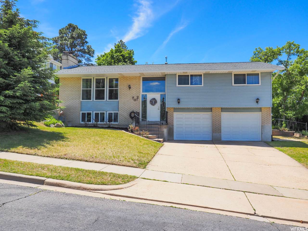 702 Raygene Way - Photo 1