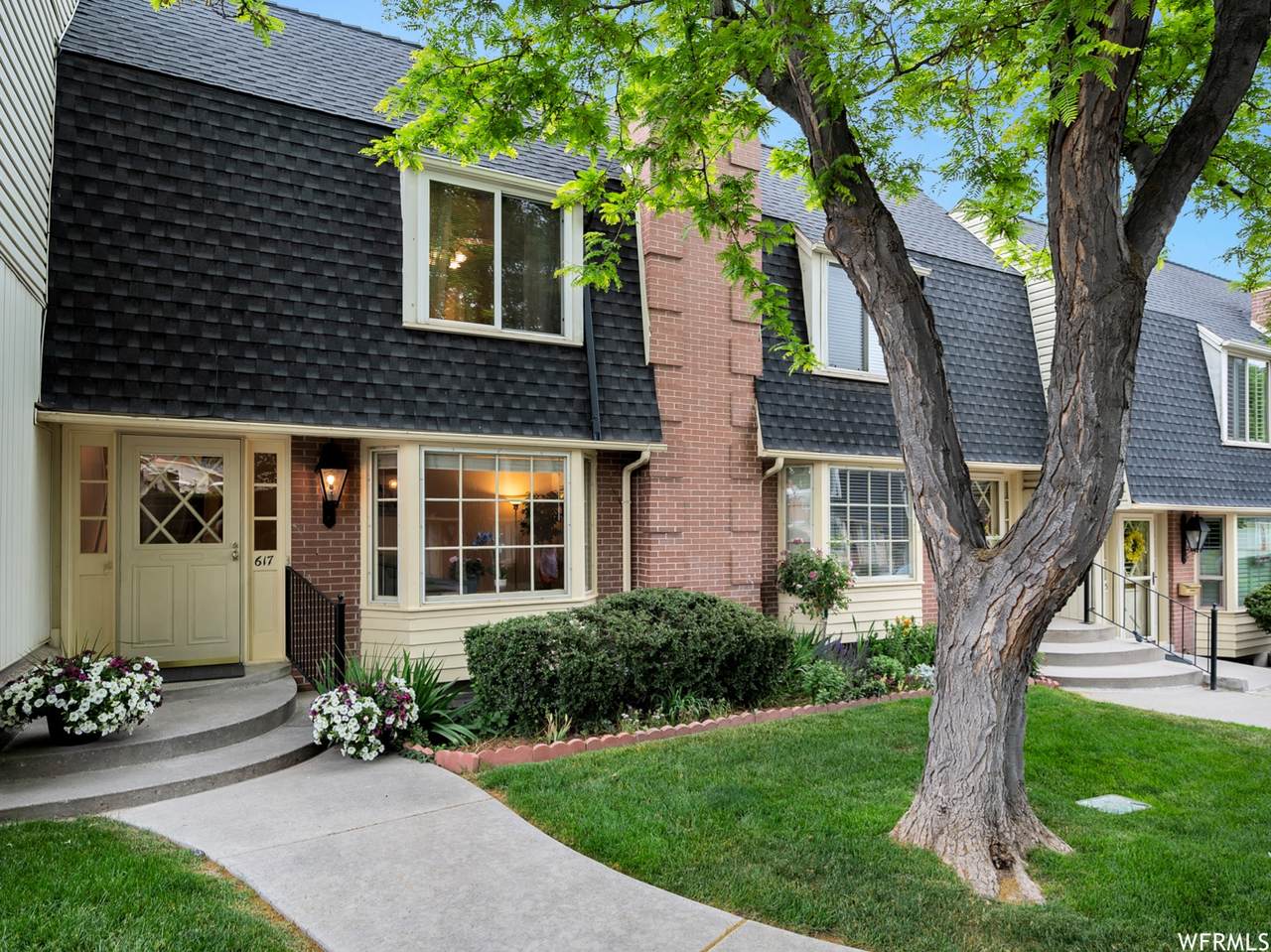 617 Springhouse Ln - Photo 1