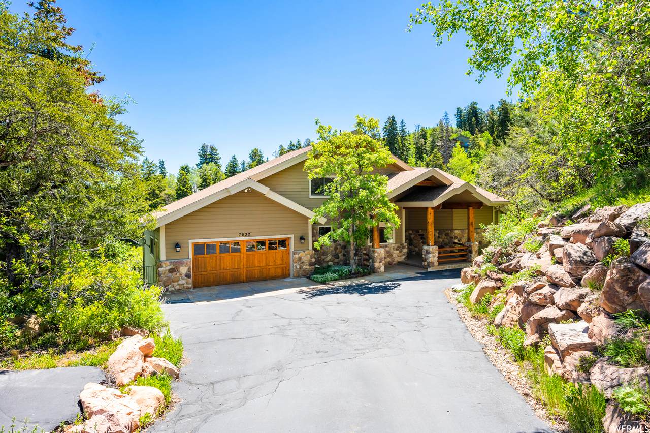 7532 Buckboard Dr - Photo 1