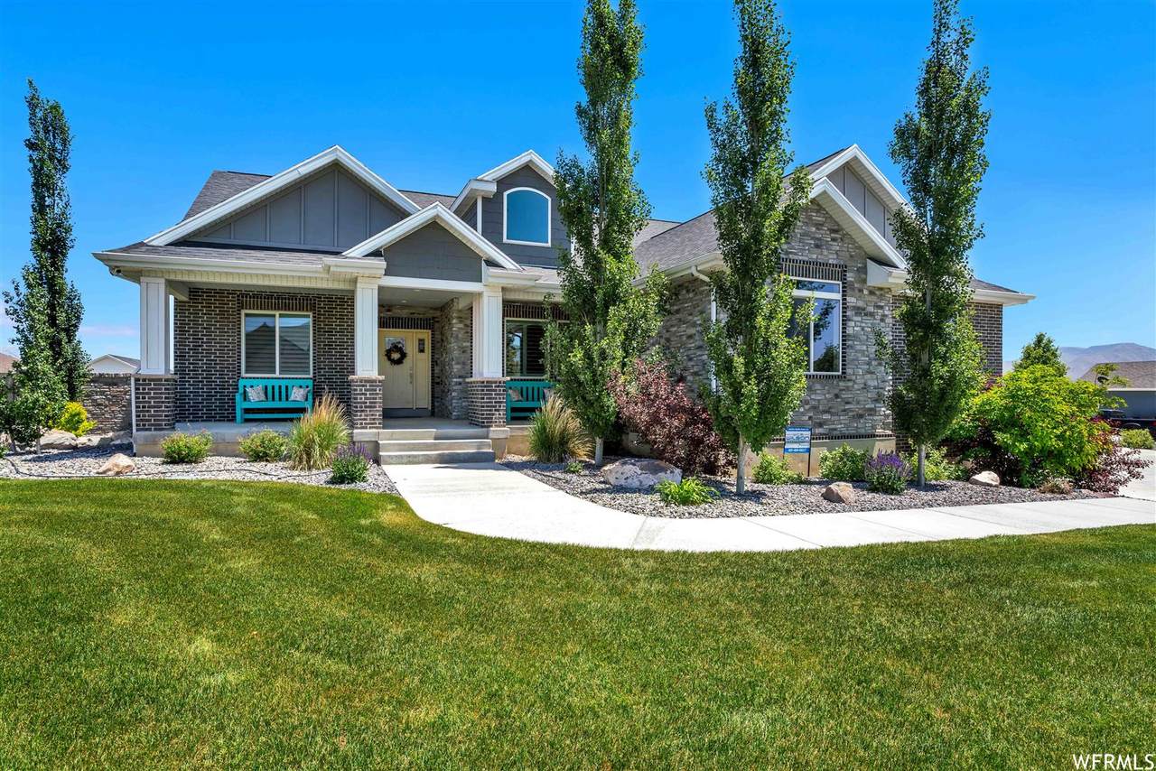 9478 Abigail Ln - Photo 1
