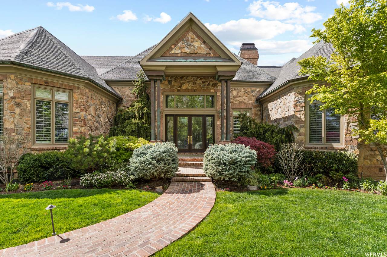 6372 Braxton Ct - Photo 1