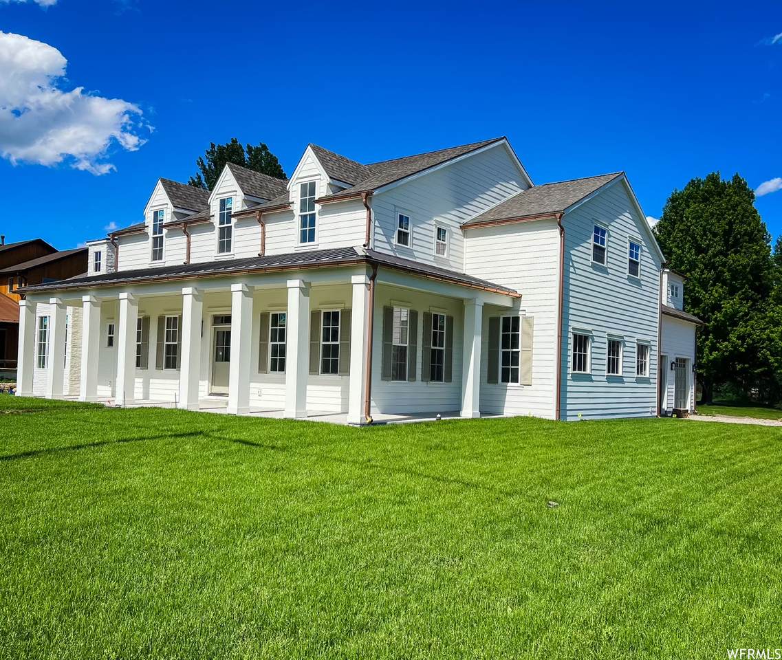 520 Pine Canyon Rd - Photo 1