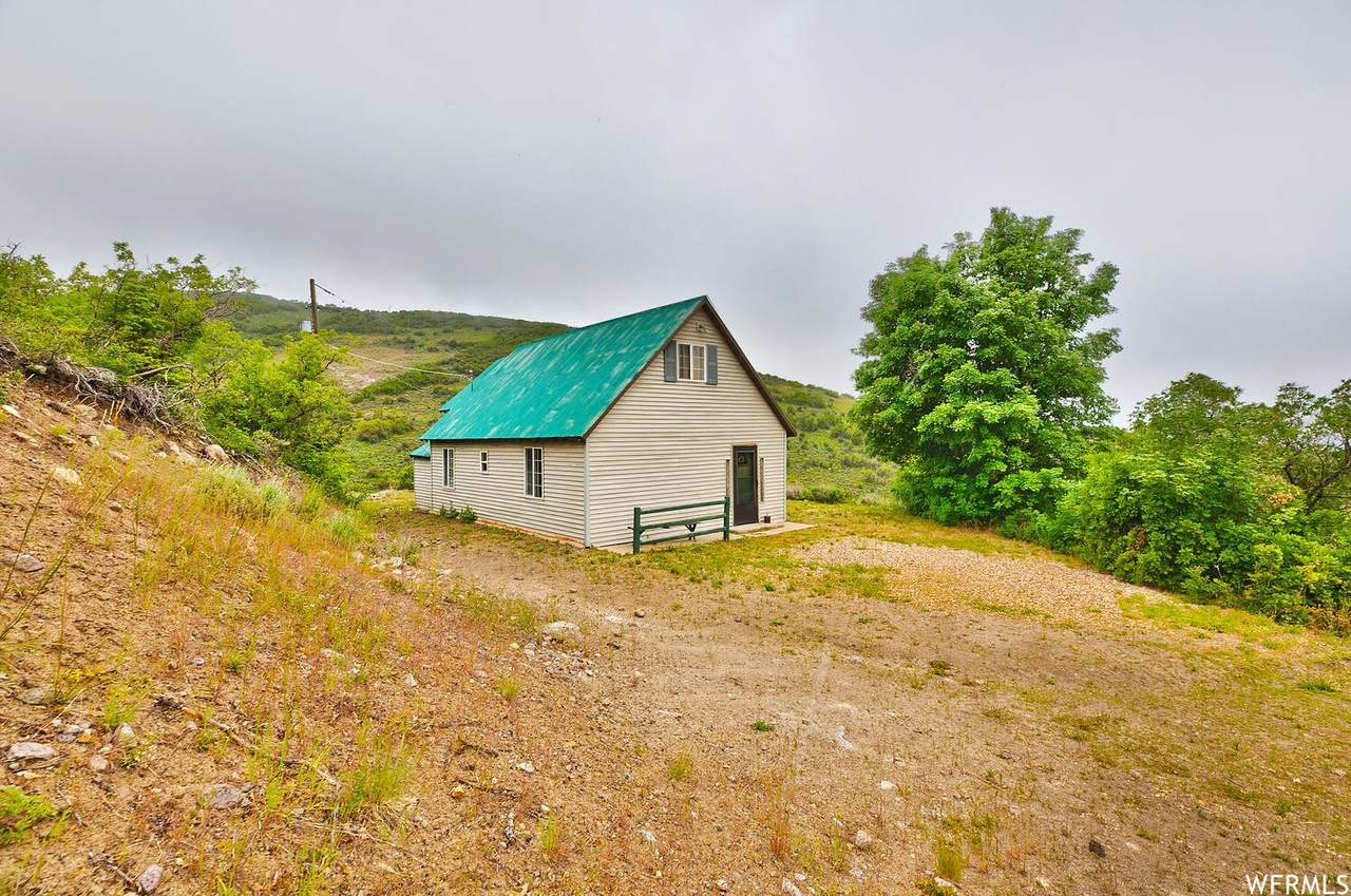 4725 Aspen Rd - Photo 1