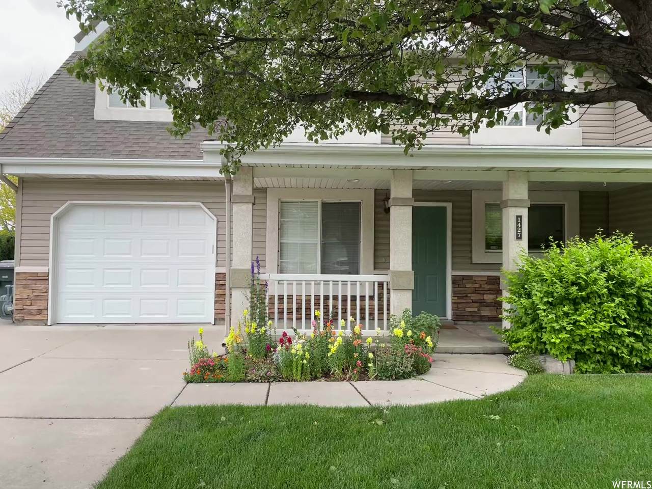 1427 Olympic Ln - Photo 1