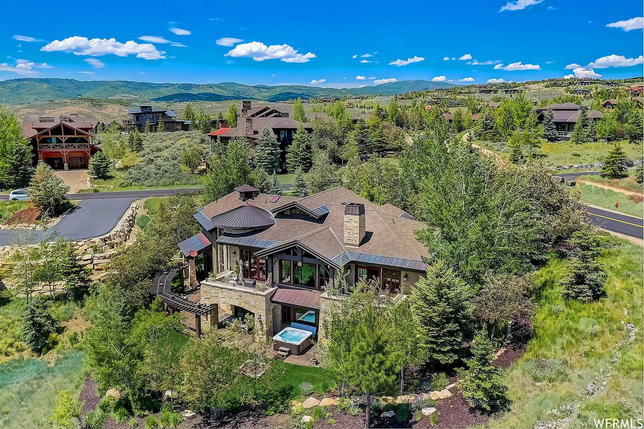 2870 Westview Trl - Photo 1