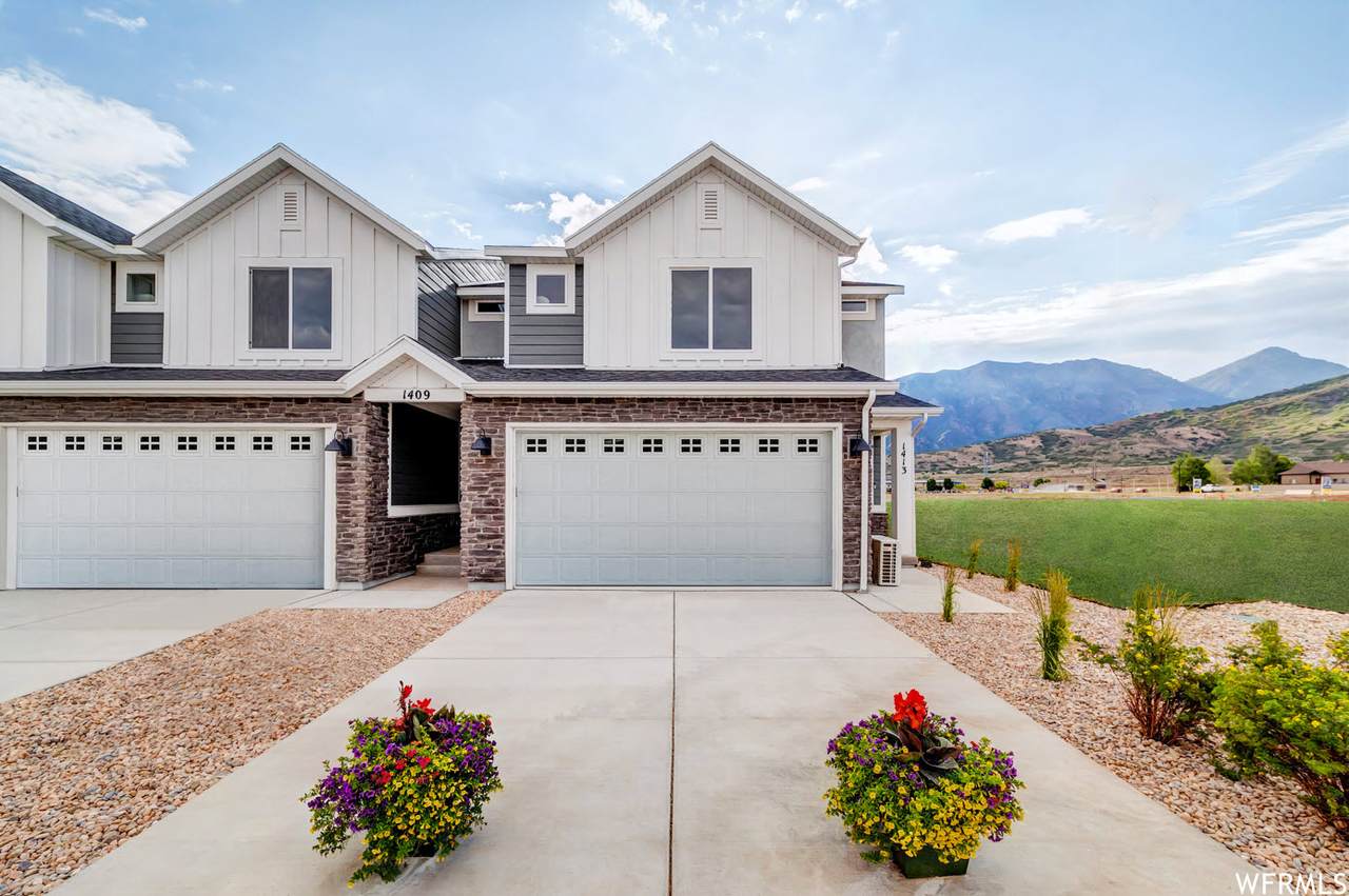 1211 Divide Dr - Photo 1