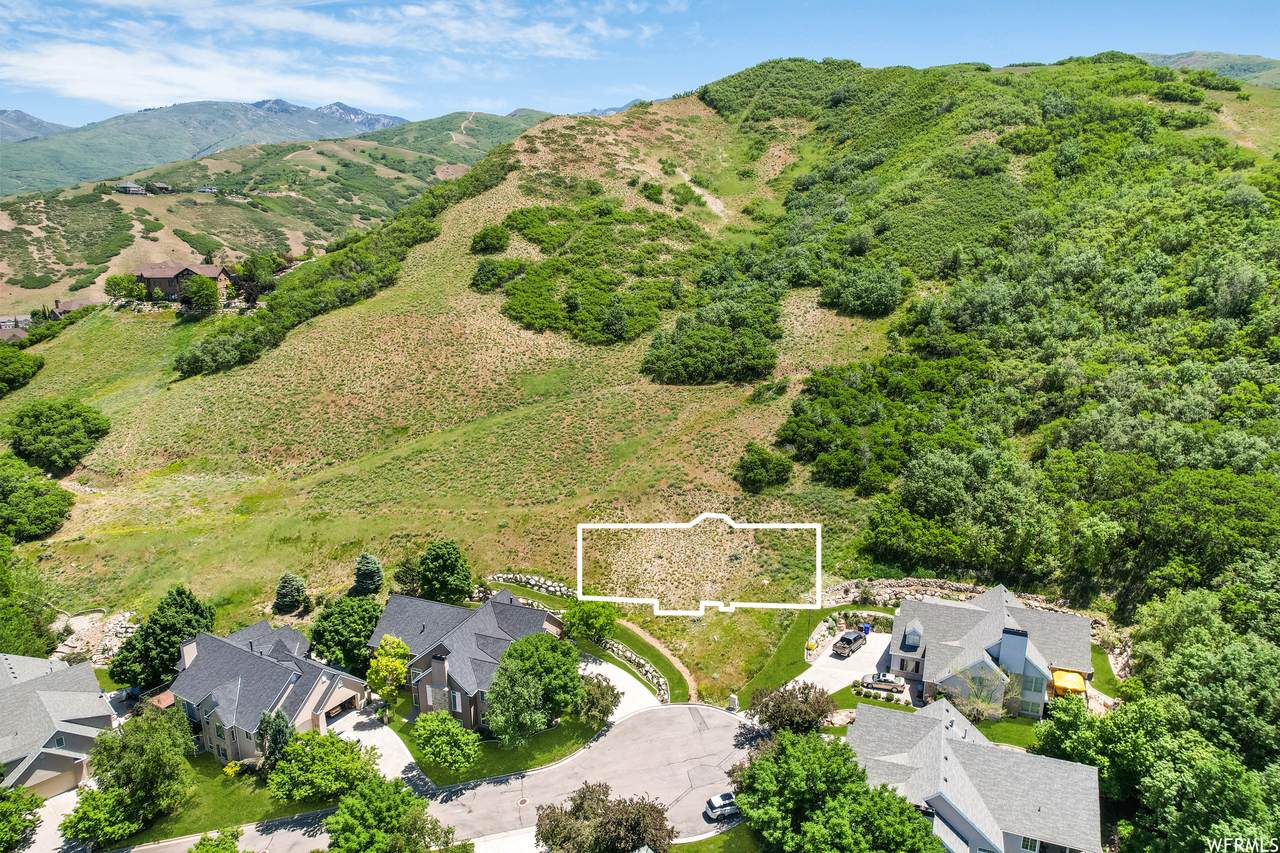 3865 Highland Ct - Photo 1