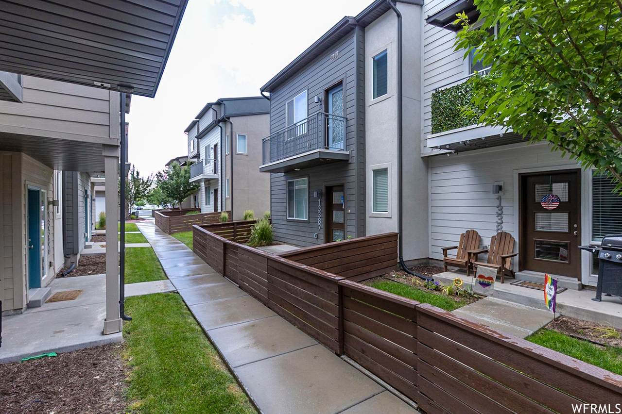 13387 Vitasol Ln - Photo 1