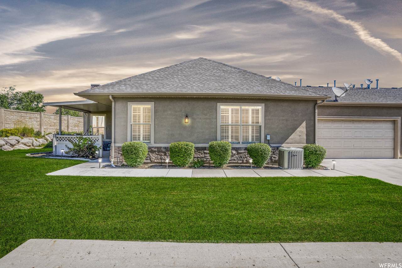 3063 Leisure Villas Ct - Photo 1