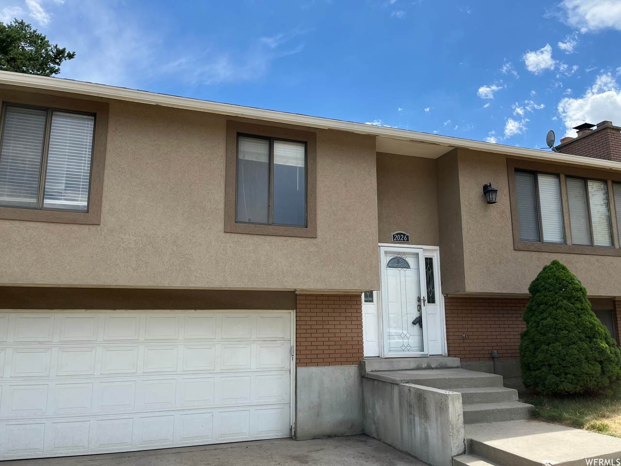 2026 Falcon Hill Dr - Photo 1