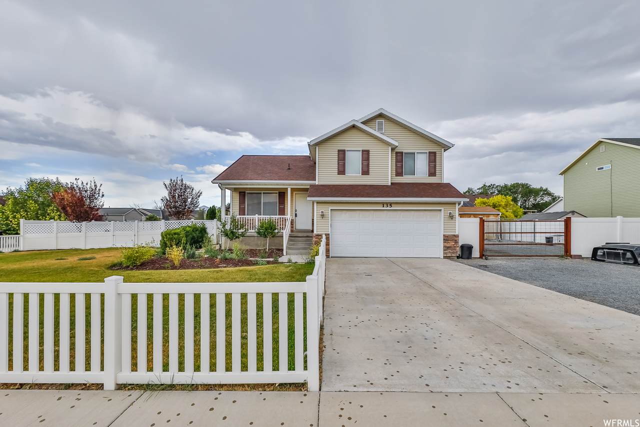 135 Ranch Rd - Photo 1