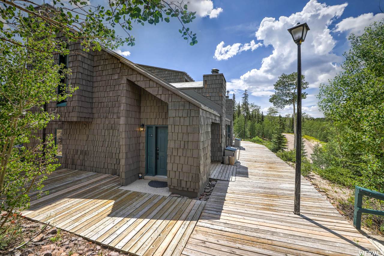 286 Eagles Roost - Photo 1