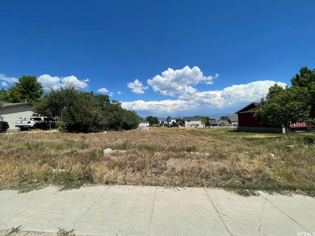 161 Center St - Photo 1