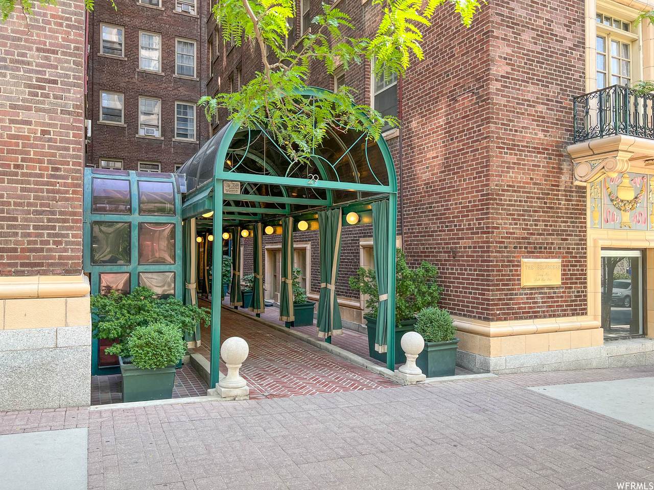 29 State St - Photo 1