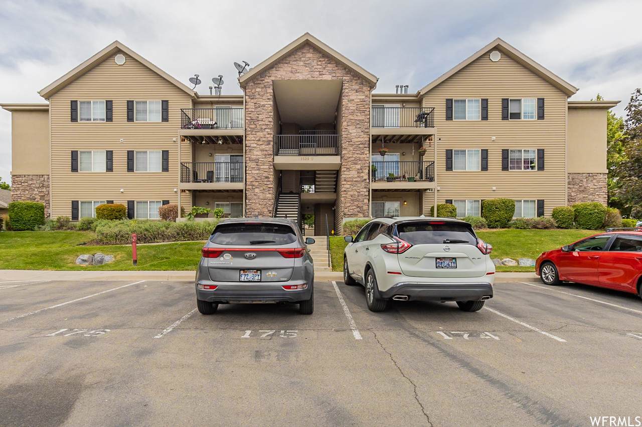1530 Westbury Way - Photo 1