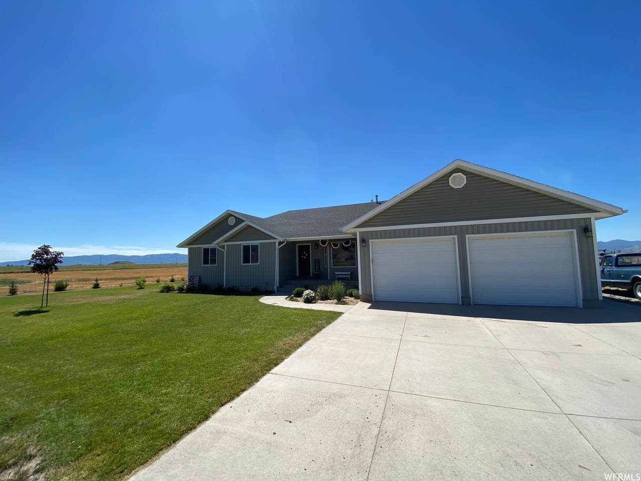 1266 Main - Photo 1