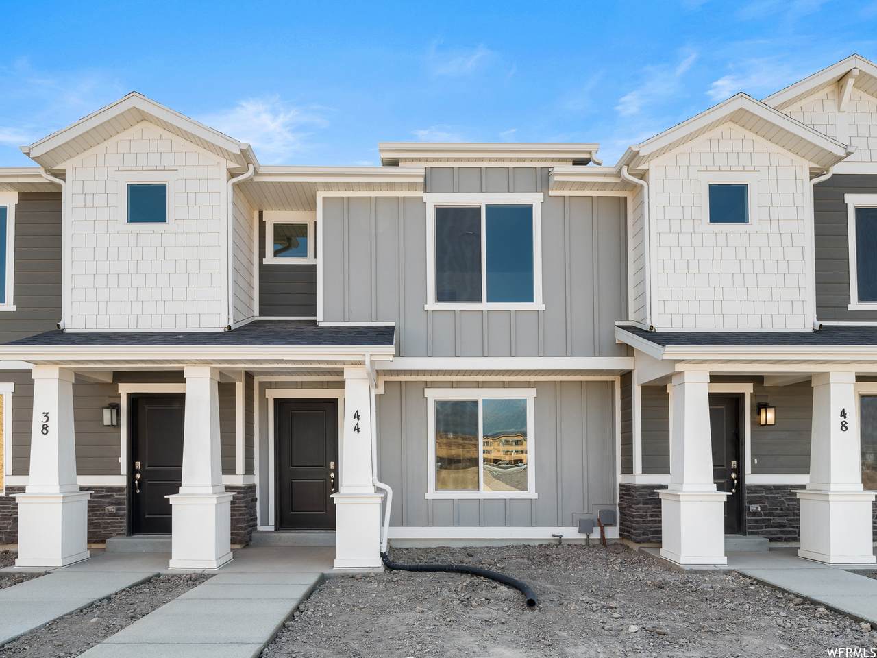 3838 Orinda - Photo 1