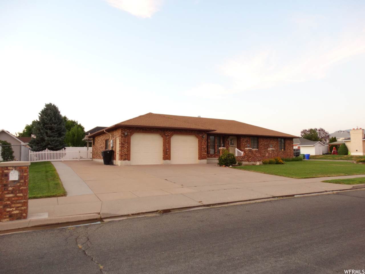 2172 550 - Photo 1