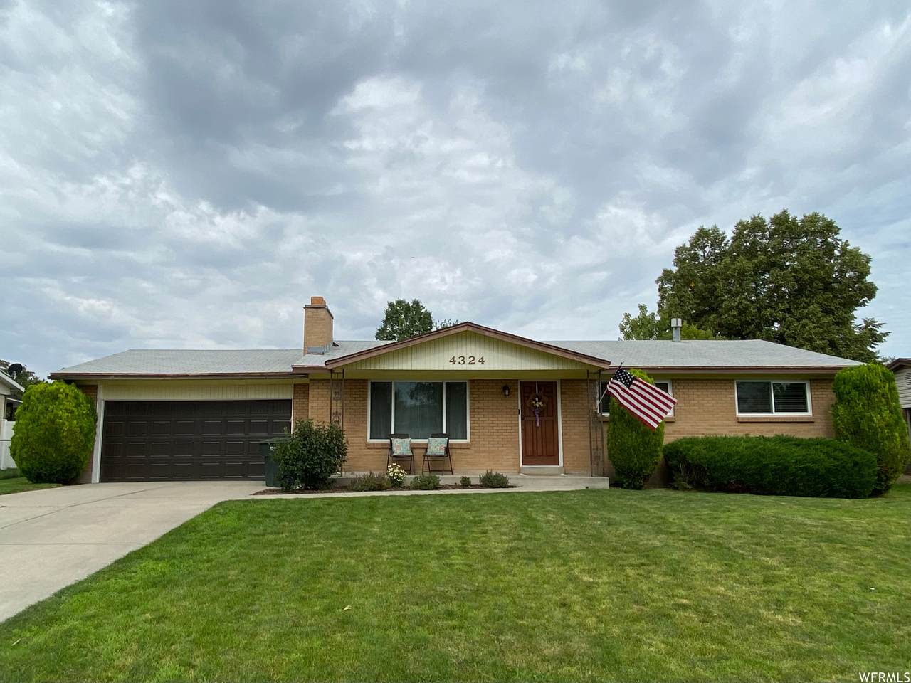 4324 Mignon Dr - Photo 1