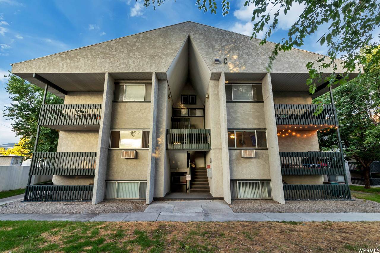 265 Hill Ave - Photo 1