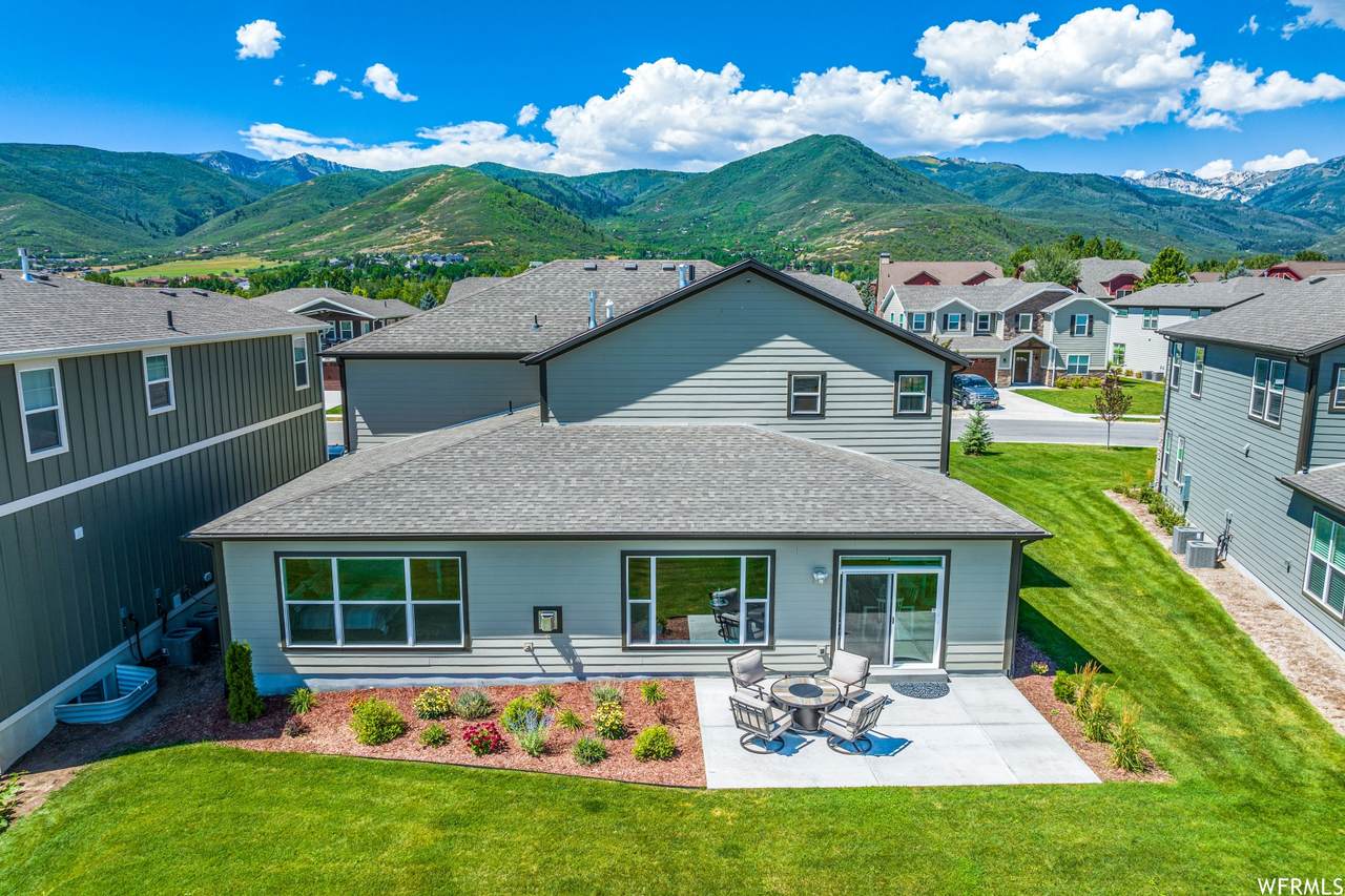 1098 Springer View Loop - Photo 1