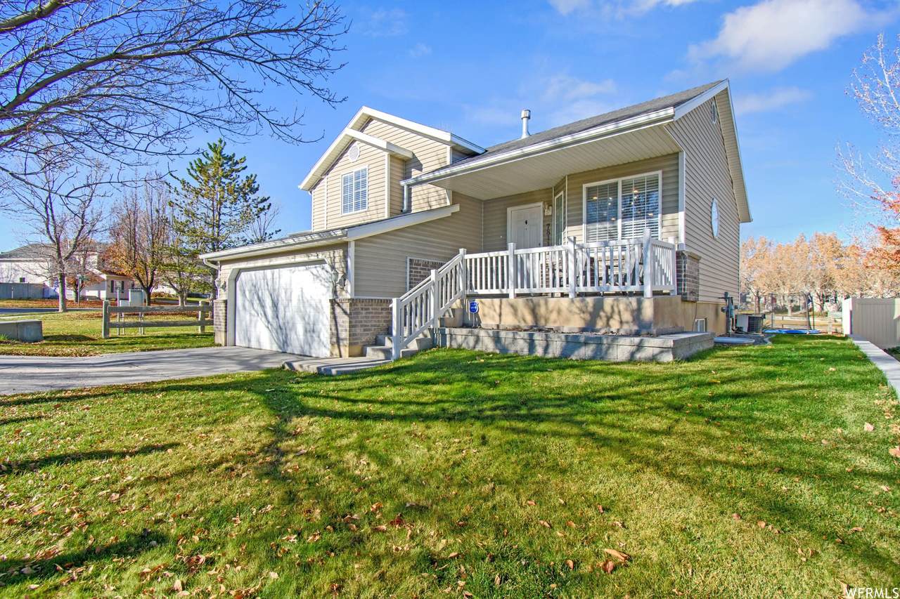 7811 Windhover Rd - Photo 1