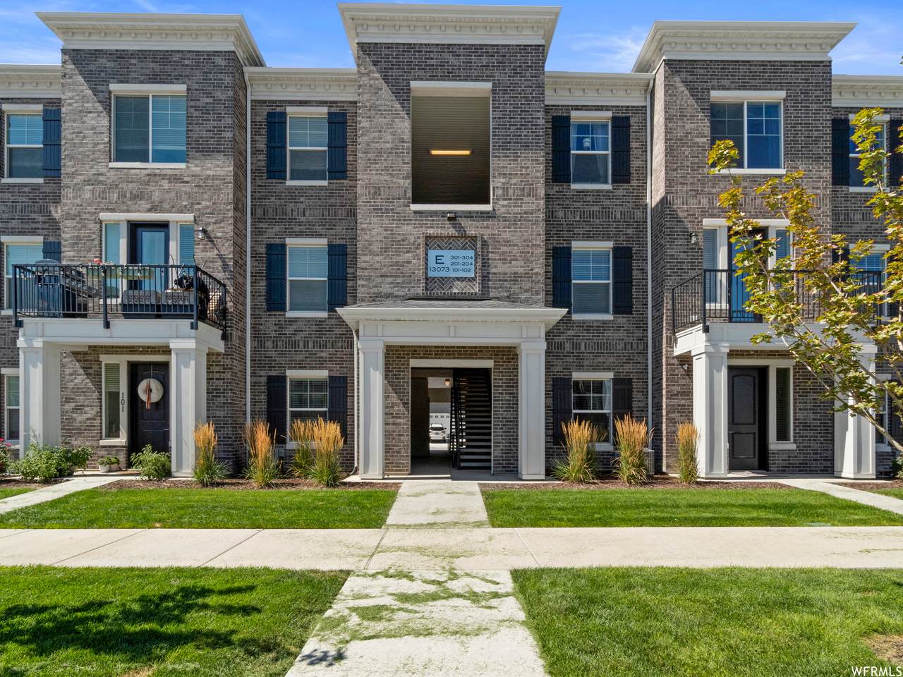 13073 Newbridge Ln - Photo 1