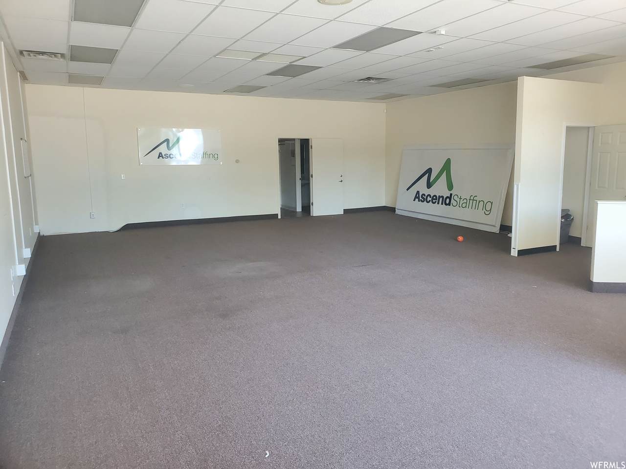 27 Main St - Photo 1