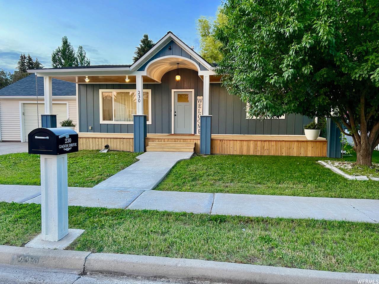 230 Gagon Dr - Photo 1