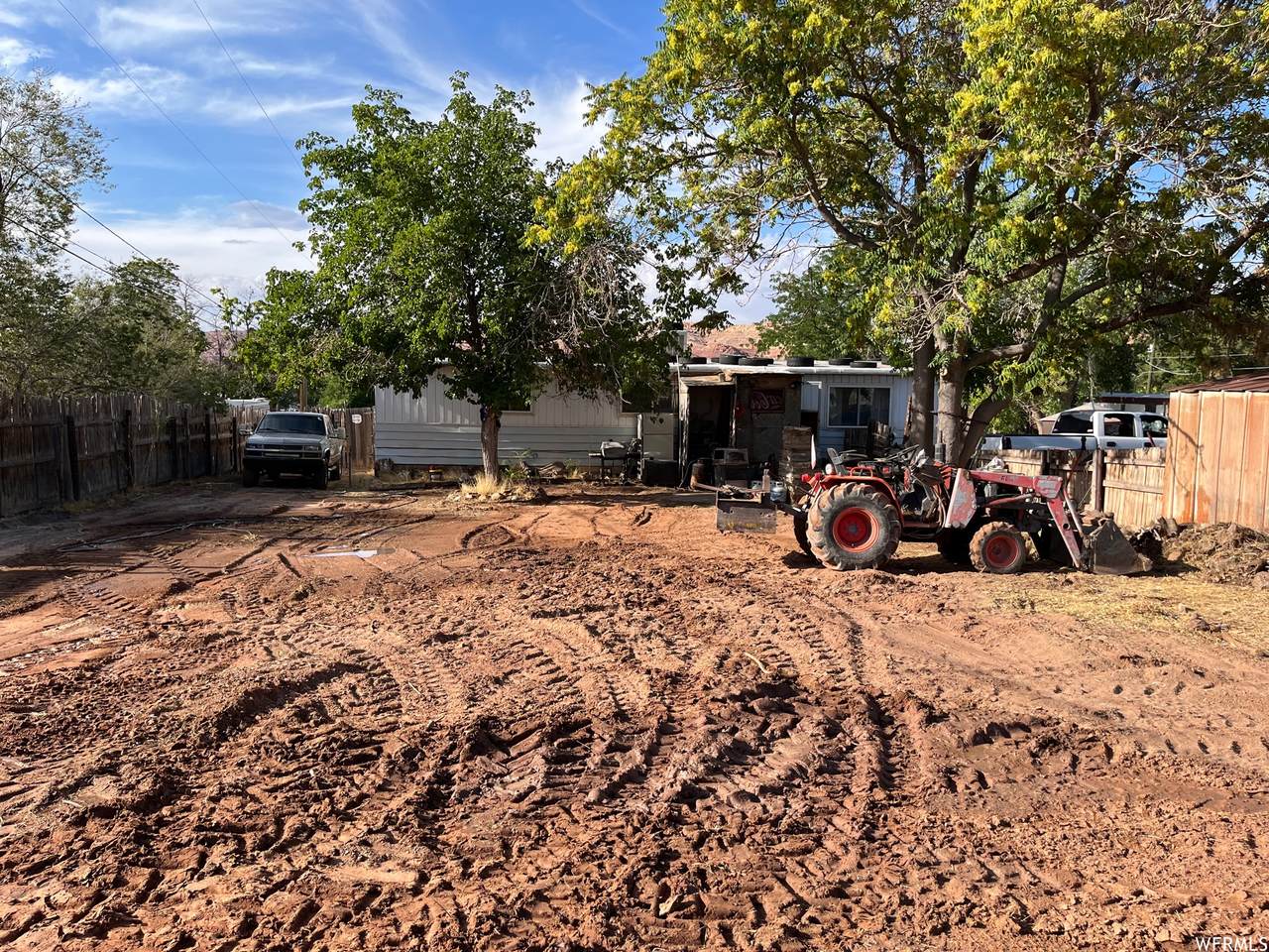 1125 Red Sands Rd - Photo 1
