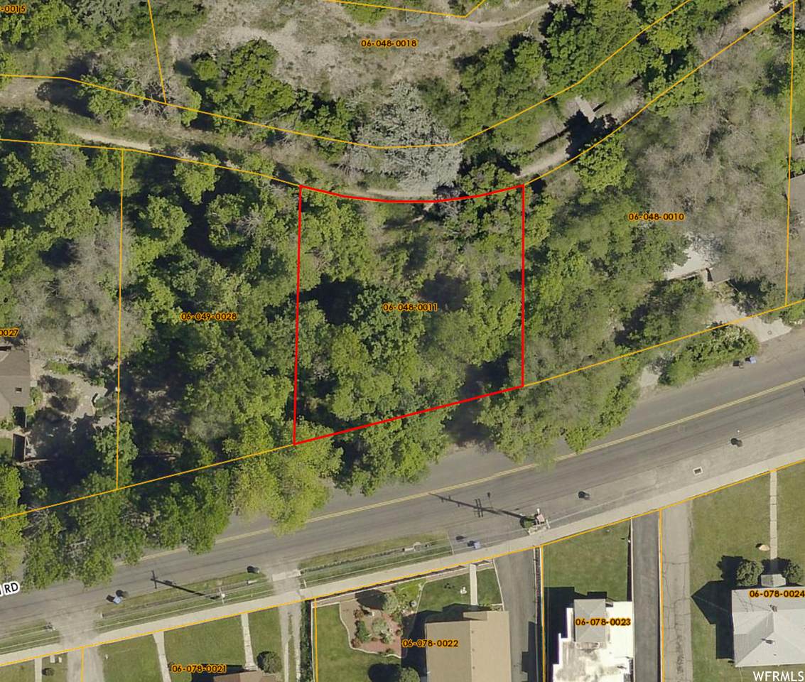745 Canyon Rd - Photo 1