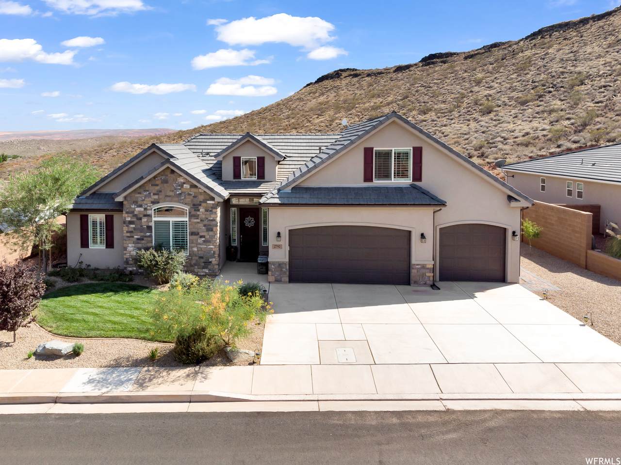 2792 Crimson Creek Dr - Photo 1