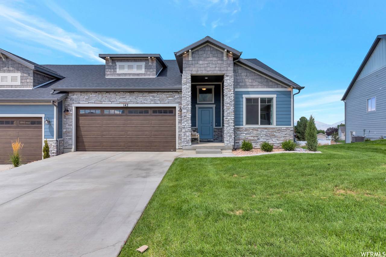 142 Parkside Loop #31 - Photo 1