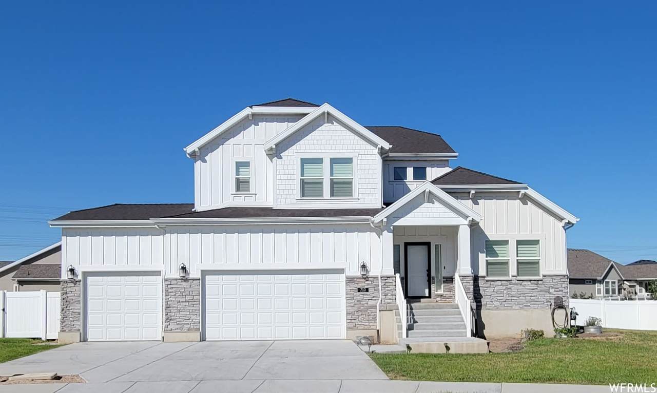 710 Austrian Dr - Photo 1