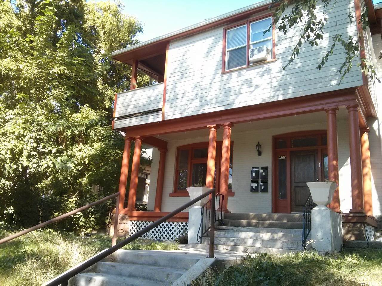672 200 - Photo 1