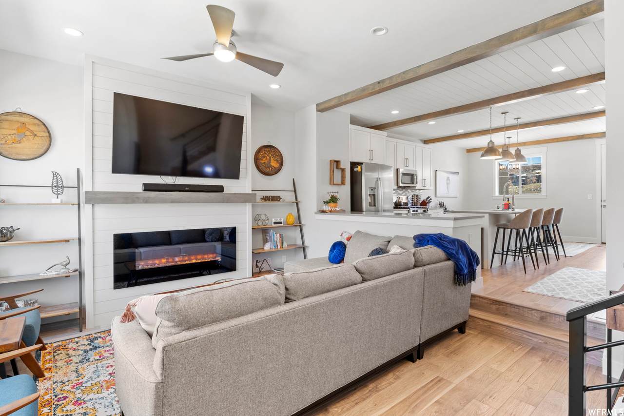 1025 Wasatch Spring Rd - Photo 1