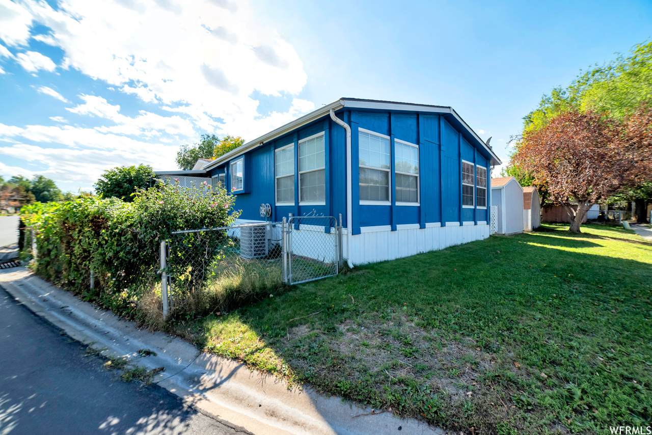 724 Little Matterhorn Dr - Photo 1