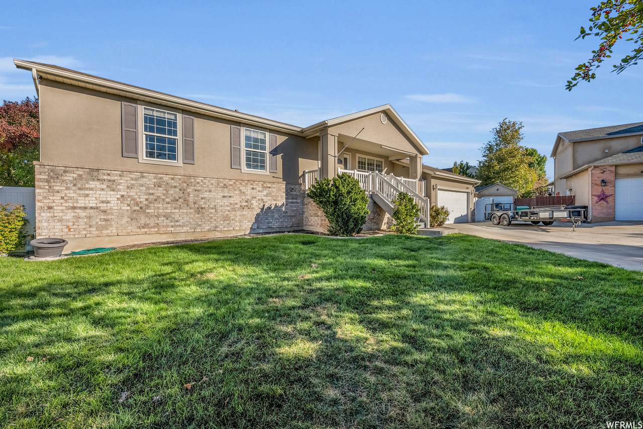 9381 Uinta Hills Dr - Photo 1